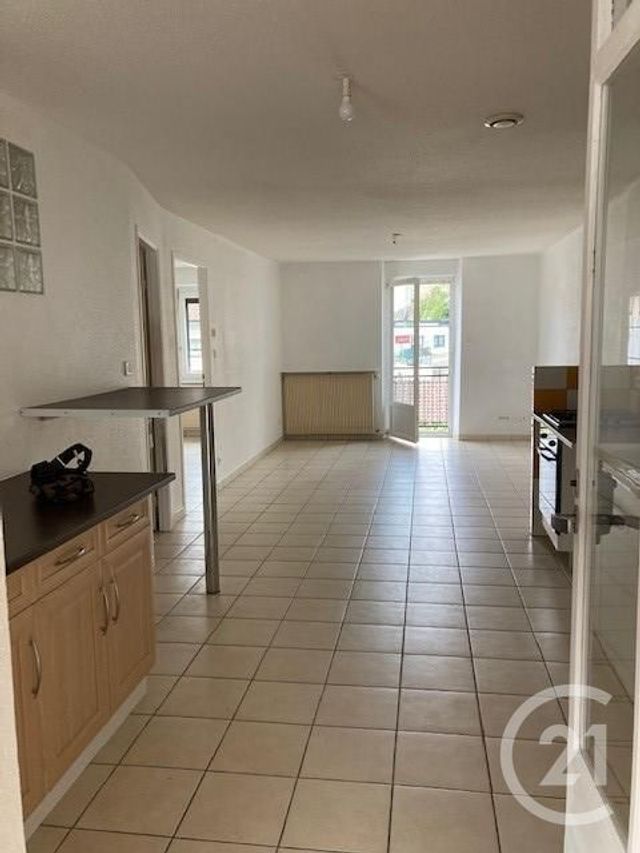 Appartement F3 à louer - 3 pièces - 57.0 m2 - MONTBELIARD - 25 - FRANCHE-COMTE - Century 21 Agence De La Gare