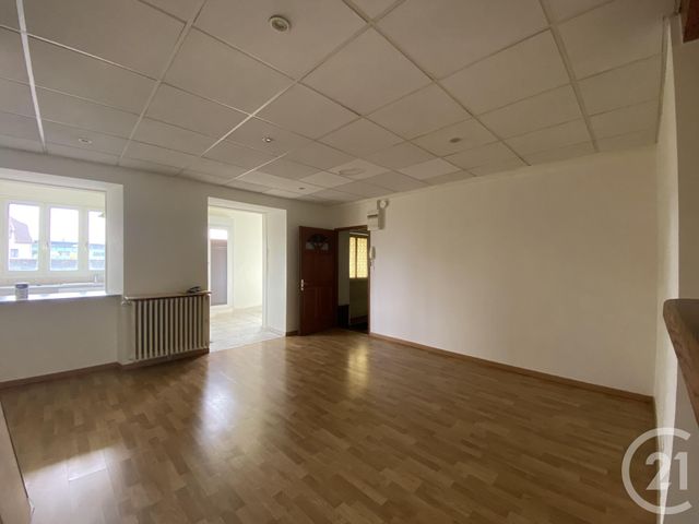 Appartement F3 à louer - 3 pièces - 70.0 m2 - HERICOURT - 70 - FRANCHE-COMTE - Century 21 Agence De La Gare