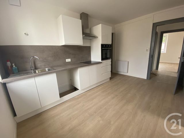 Appartement F4 à louer - 4 pièces - 79.2 m2 - MANDEURE - 25 - FRANCHE-COMTE - Century 21 Agence De La Gare